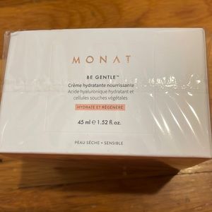Monat Be Gentle Nourishing Moisturizer